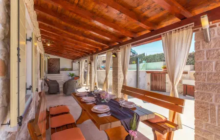 Maison 8 personnes à Plovanija - Photo 1