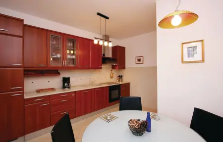 Maison 12 personnes à Liznjan - Photo 1