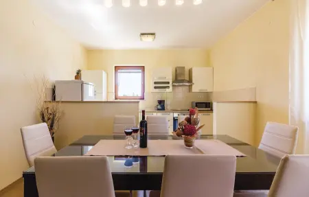 Maison 8 personnes à Liznjan - Photo 3