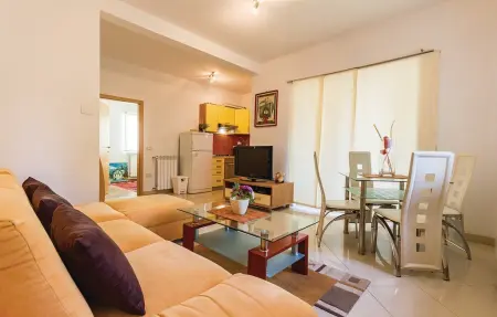 Maison 12 personnes à Liznjan - Photo 1