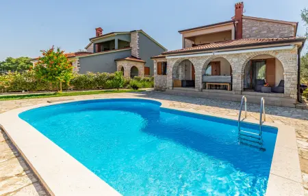 Maison 8 personnes à Galizana - Photo 3