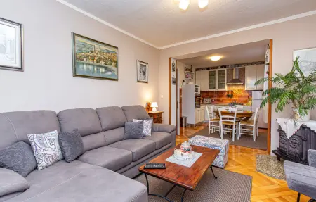 Appartement 6 personnes à Novi Vinodolski - Photo 1
