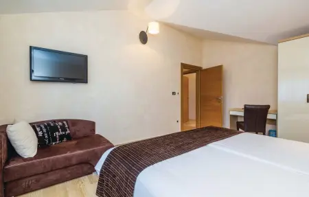 Maison 10 personnes à Turcic - Photo 24