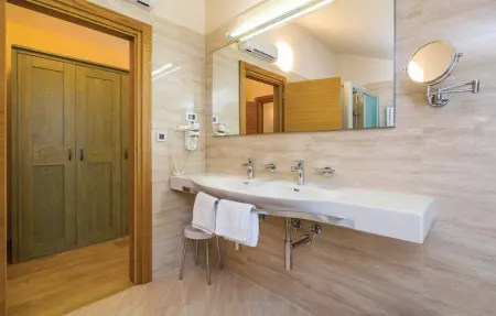 Maison 10 personnes à Turcic - Photo 32