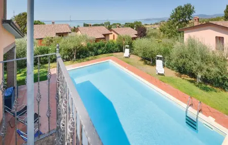 Casa Noemi, Maison 8 personnes à San Feliciano Sul T.PG - Photo 1