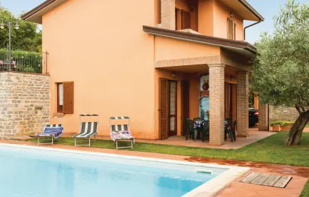 Casa Noemi, Maison 8 personnes à San Feliciano Sul T.PG - Photo 6