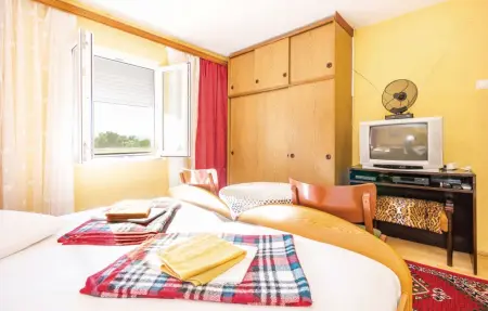Appartement 2 personnes à Karlobag - Photo 3