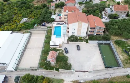 Maison 24 personnes à Mravince - Photo 15