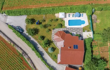 Maison 8 personnes à Vinjani Donji - Photo 1