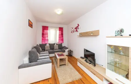 Appartement 8 personnes à Kastel Stari - Photo 3