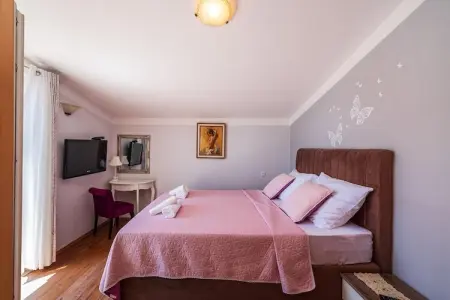 Holiday House Danica, Maison Maslenica avec Vue Mer et Piscine - Photo 4