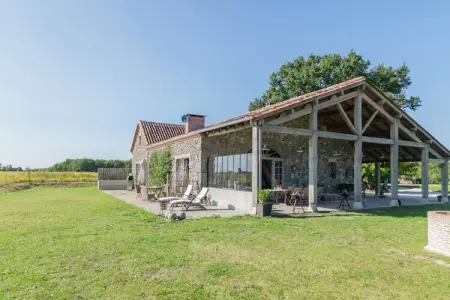 Mas d'Ourbise Penan, Manoir à Fargues avec piscine et jardin - Photo 1