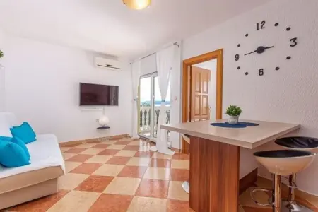 Villa Oleandar 3, Maison de Campagne en Croatie avec Piscine - Photo 30