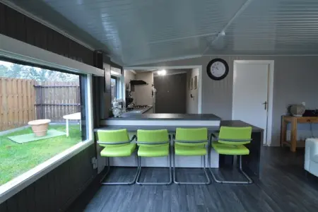 Vijverzicht, Chalet dans un parc avec un étang de pêche - Photo 5