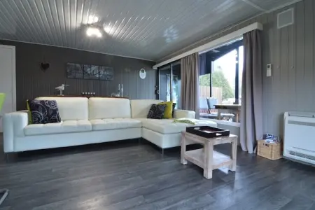 Vijverzicht, Chalet dans un parc avec un étang de pêche - Photo 9