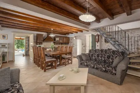 Villa Jerolim, Villa à Posedarje avec piscine privée - Photo 1