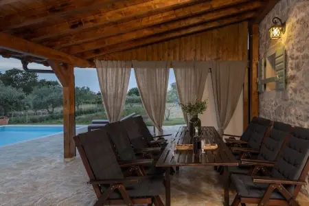 Villa Jerolim, Villa à Posedarje avec piscine privée - Photo 7