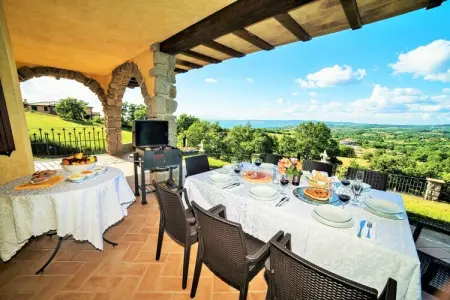 Il Giglio 24, Villa près du lac Bolsena avec piscine - Photo 2