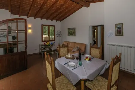 Casa Rosa, Vaste corps de ferme à Terranuova Bracciolini, avec piscine - Photo 8