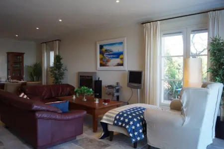Villa Convivium Anthéor, Villa Riviera près de Cannes - Photo 1