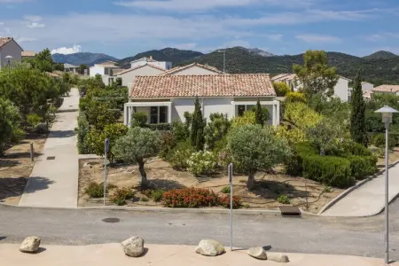 Résidence-Club les Villas Bel Godère 1, Lozari Confort au bord de la mer - Photo 6