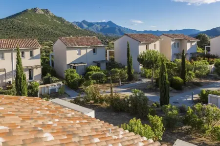Résidence-Club les Villas Bel Godère 3, Parc de Vacances en Corse avec Terrasse - Photo 6