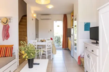 Résidence-Club les Villas Bel Godère 3, Parc de Vacances en Corse avec Terrasse - Photo 10