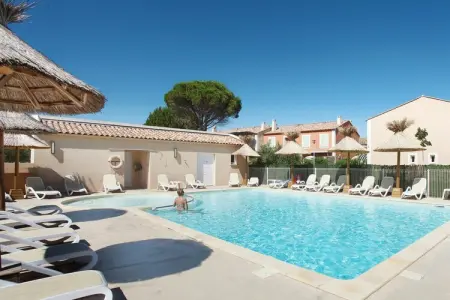 Résidence le Mas des Flamants 1, Séjour Moderne avec Piscine et Terrasse - Photo 1