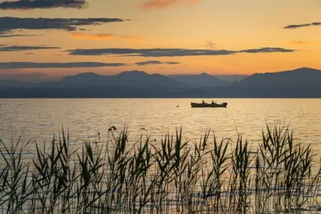 Madonnina A Cinque, Charmante retraite au bord du lac - Photo 30