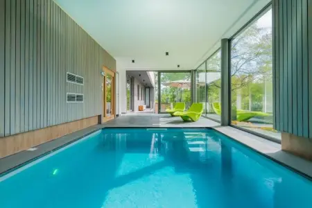 Ard' Cube, Maison à Noiseux avec Piscine Intérieure - Photo 1
