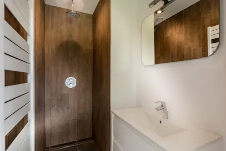 Ard' Cube, Maison à Noiseux avec Piscine Intérieure - Photo 24