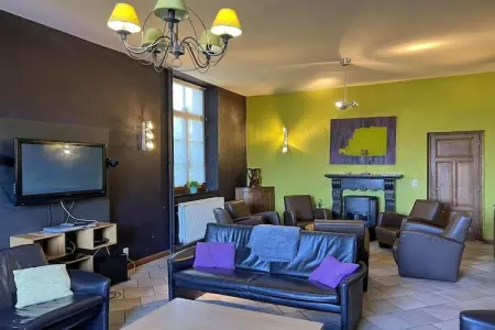 La Récréation, Maison à Somme-Leuze avec Barbecue Jardin - Photo 8