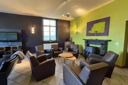 La Récréation, Maison à Somme-Leuze avec Barbecue Jardin - Photo 10