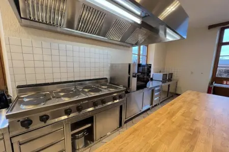 La Récréation, Maison à Somme-Leuze avec Barbecue Jardin - Photo 15