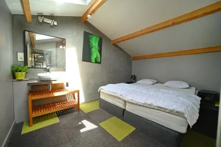 Ard Zen, Chalet à Noiseux avec Sauna et Jacuzzi - Photo 11