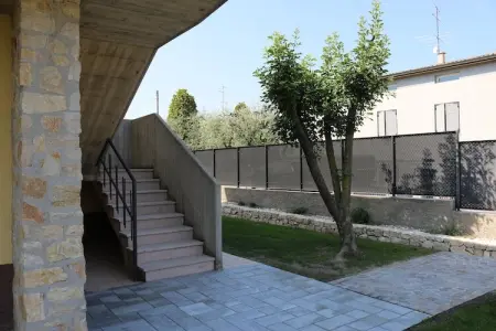 Chiara Otto, Maison à Lazise près du lac de Garde - Photo 2