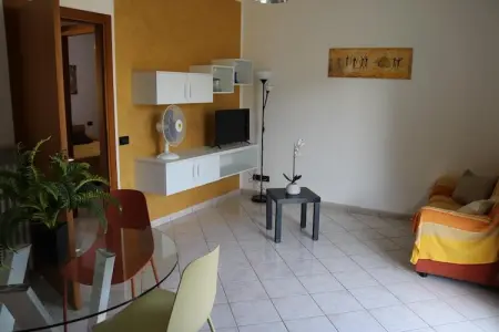 Chiara Otto, Maison à Lazise près du lac de Garde - Photo 7