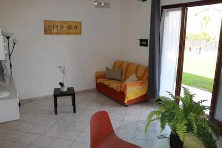 Chiara Otto, Maison à Lazise près du lac de Garde - Photo 12