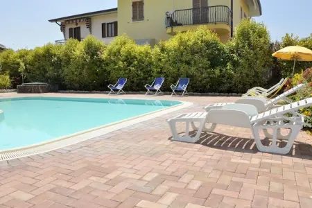 Chiara Otto, Maison à Lazise près du lac de Garde - Photo 27