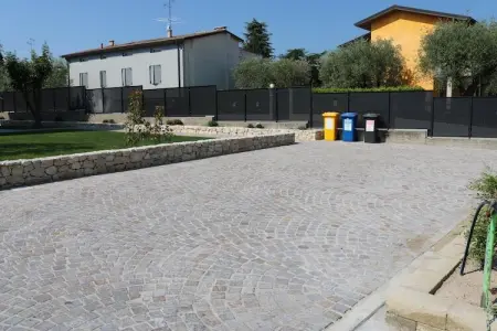 Chiara Dodici, Maison à Lazise près du lac de Garde - Photo 1
