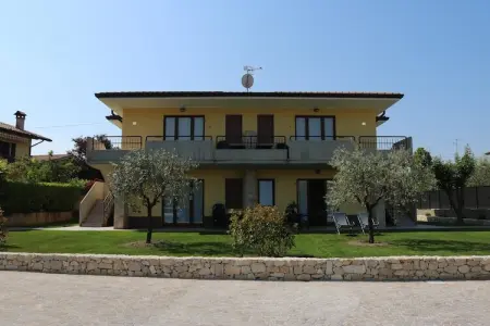 Chiara Dodici, Maison à Lazise près du lac de Garde - Photo 3