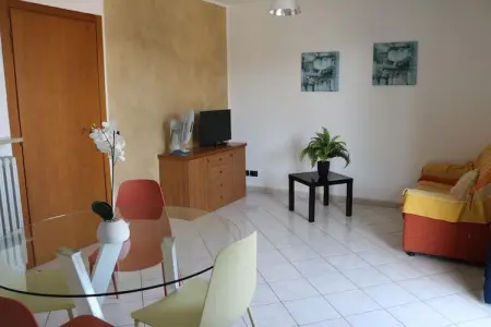 Chiara Dodici, Maison à Lazise près du lac de Garde - Photo 10