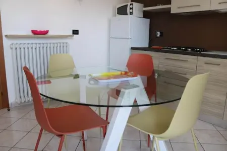 Chiara Quattordici, Maison à Lazise près du lac de Garde - Photo 8