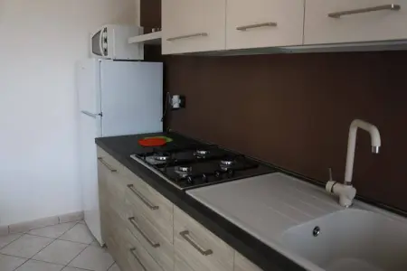 Chiara Quattordici, Maison à Lazise près du lac de Garde - Photo 9