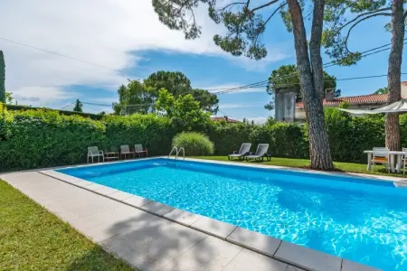 Dugale-Lanzoni, Villa au bord du lac de Garde avec piscine privée, jardin et accès direct au lac - Photo 1