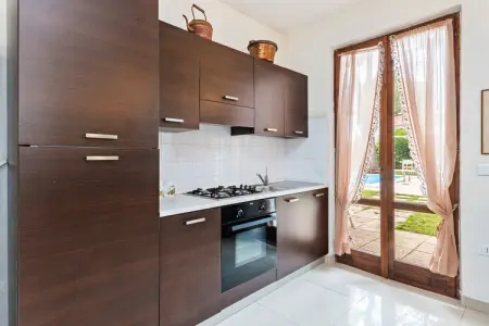 Dugale-Lanzoni, Villa au bord du lac de Garde avec piscine privée, jardin et accès direct au lac - Photo 3