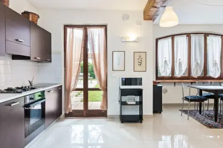 Dugale-Lanzoni, Villa au bord du lac de Garde avec piscine privée, jardin et accès direct au lac - Photo 23