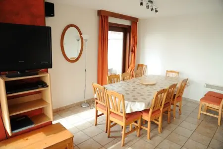 La Rotonde, Maison à Somme-Leuze avec Piscine & Sauna - Photo 4