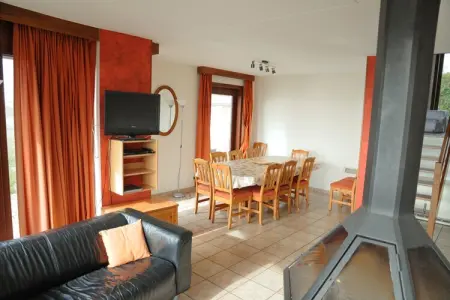 La Rotonde, Maison à Somme-Leuze avec Piscine & Sauna - Photo 8