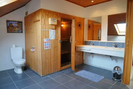 La Rotonde, Maison à Somme-Leuze avec Piscine & Sauna - Photo 17